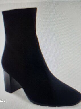 Aerosoles Miley Booties. Black. NIB. Size 9